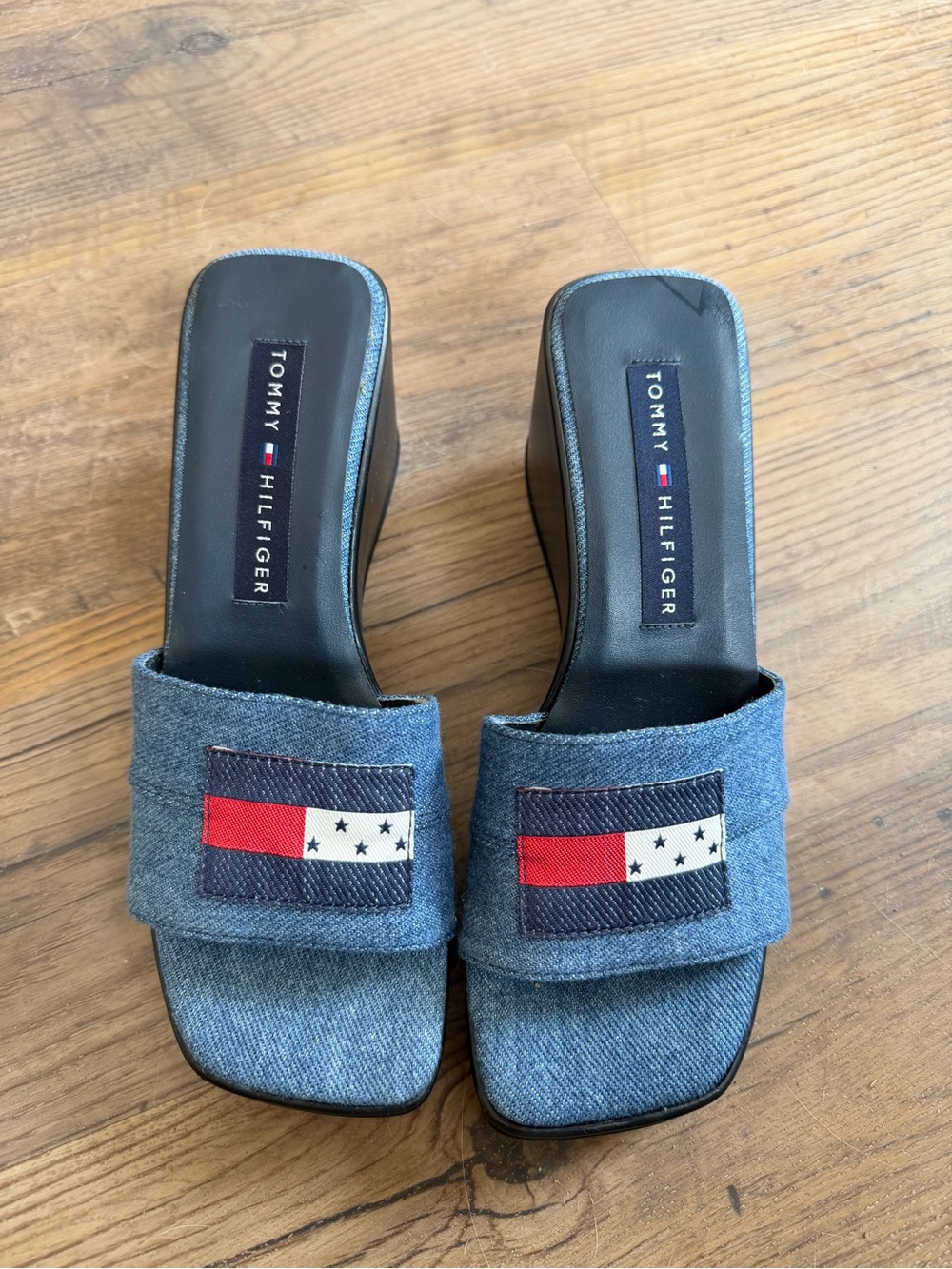 Vintage Y2K Rare Tommy Hilfiger Women's Denim Slide Sandals